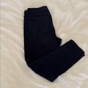 FLASH SALE | LEAVING THIS WEEK! Old Navy Rockstar Super Skinny Jeans SHORT